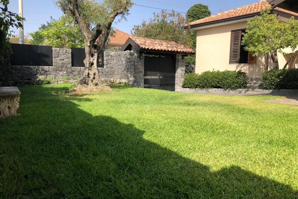 Casa Di Paco A Nicolosi 마스칼루시아 외부 사진